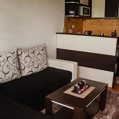 Point Apartamento Saraievo Exterior foto