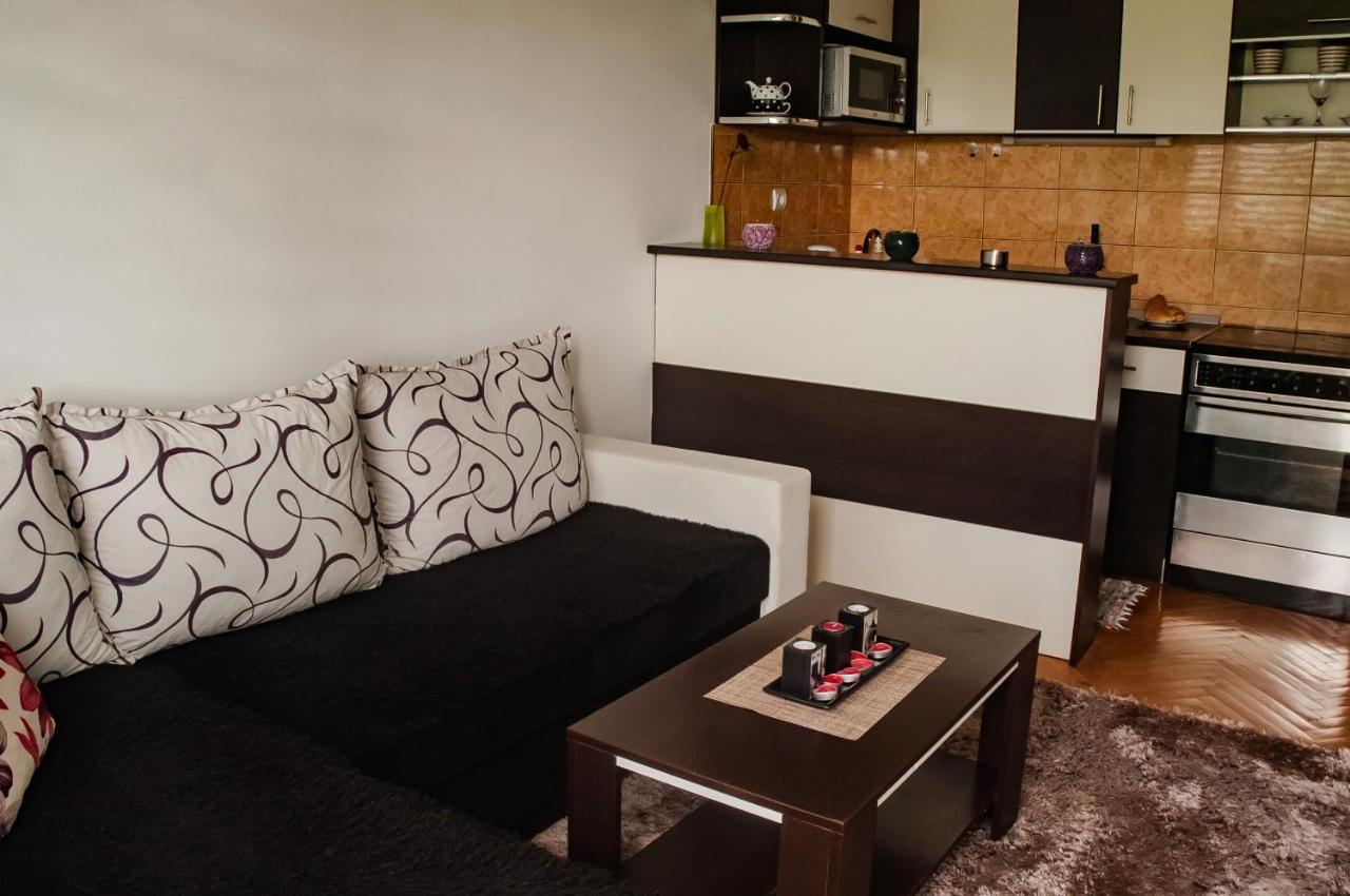 Point Apartamento Saraievo Exterior foto
